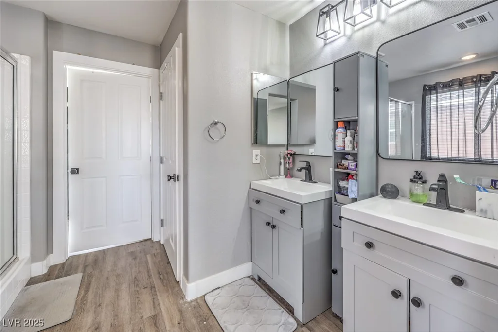 7898 Red Rock Ridge, Las Vegas, NV 89179