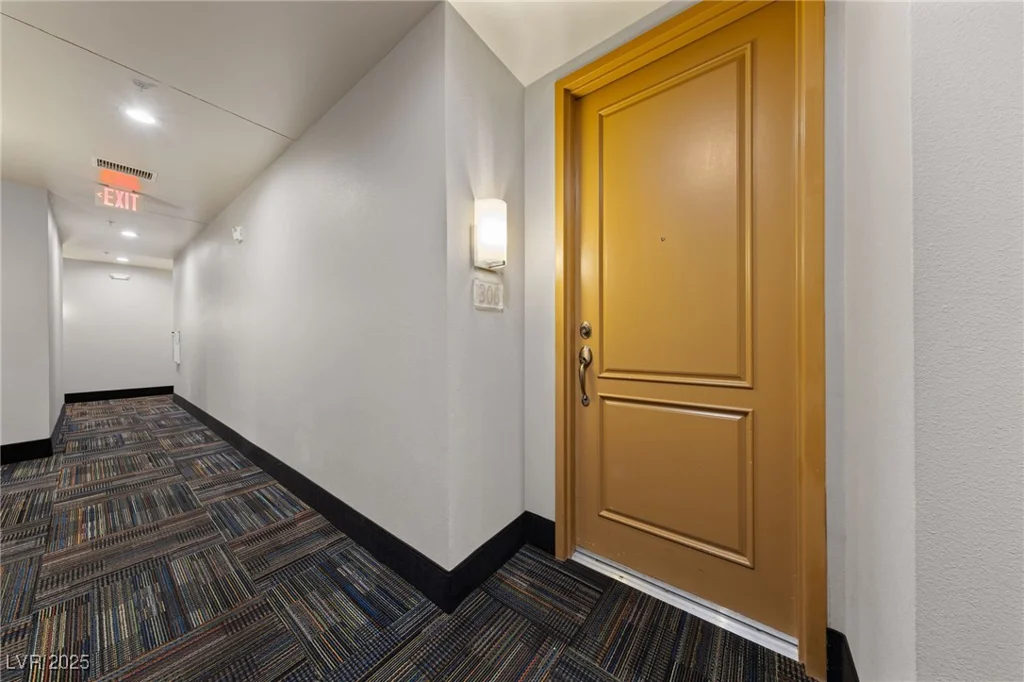 59 Agate, Las Vegas, NV 89123