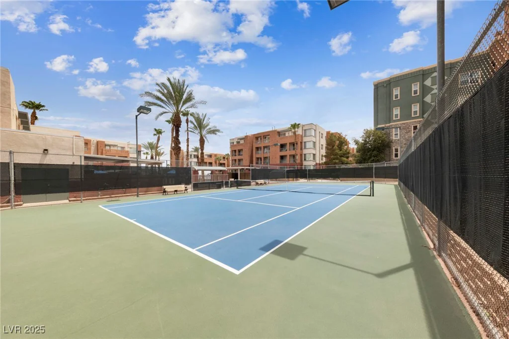 59 Agate, Las Vegas, NV 89123