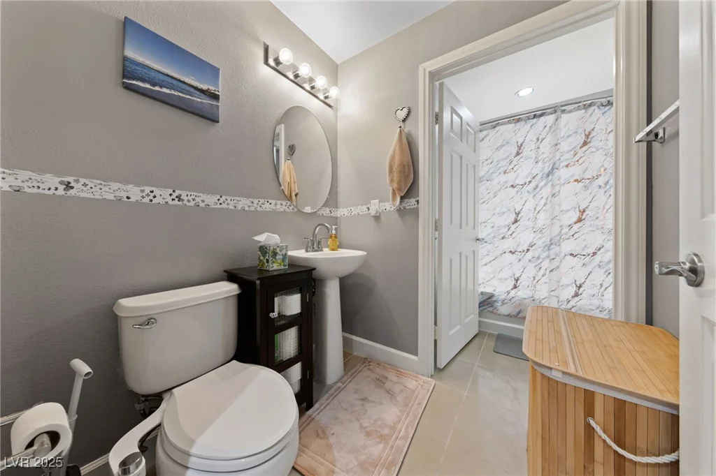 59 Agate, Las Vegas, NV 89123