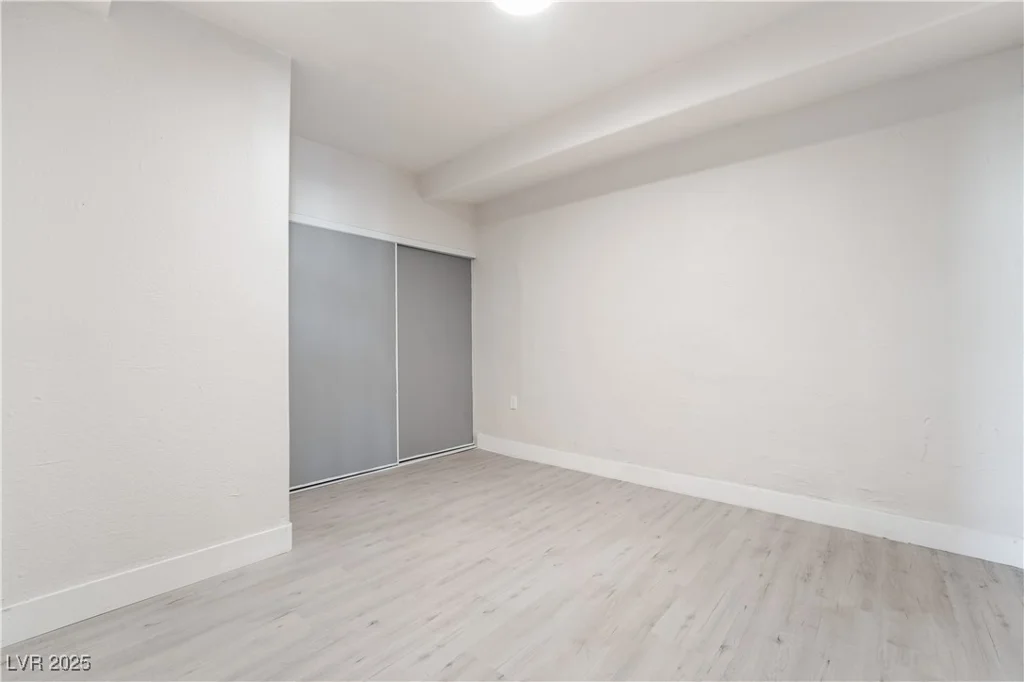 1720 Hassett, Las Vegas, NV 89104