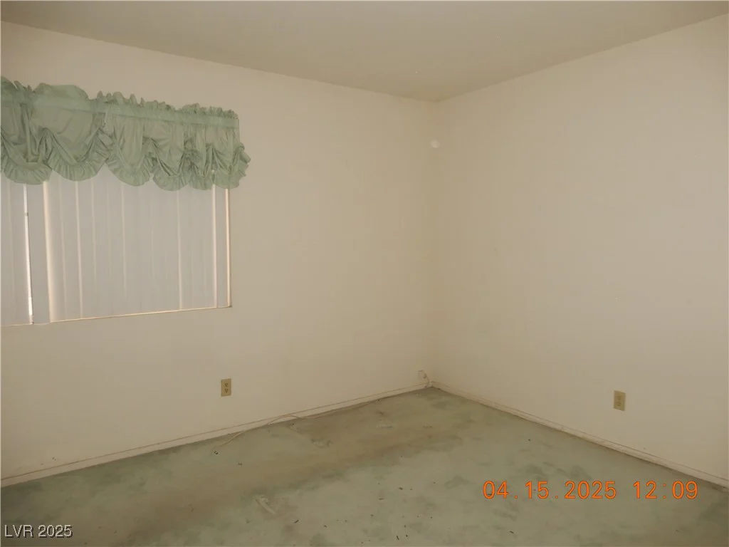 5912 Wabusca, Las Vegas, NV 89142