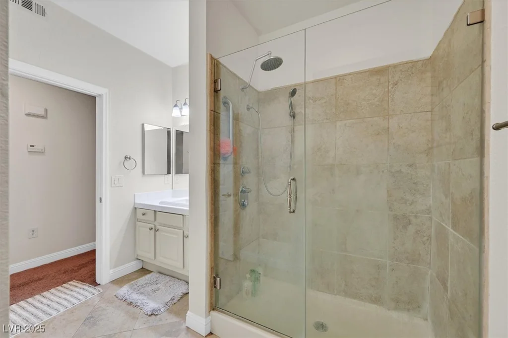 5250 Rainbow, Las Vegas, NV 89118