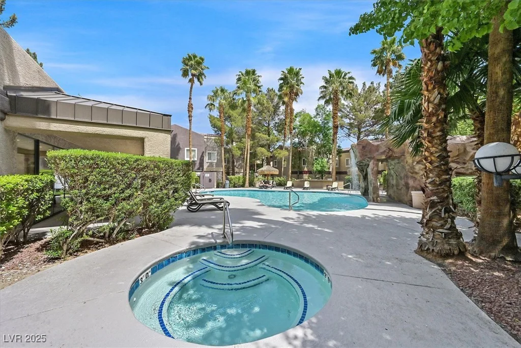 5250 Rainbow, Las Vegas, NV 89118