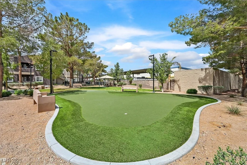 5250 Rainbow, Las Vegas, NV 89118