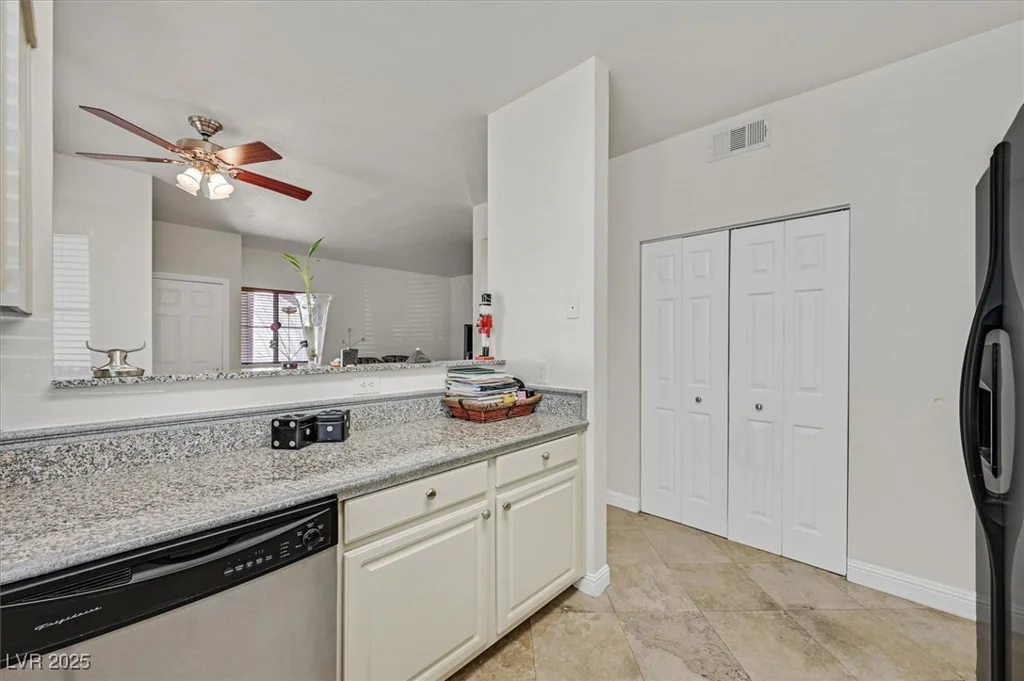 5250 Rainbow, Las Vegas, NV 89118