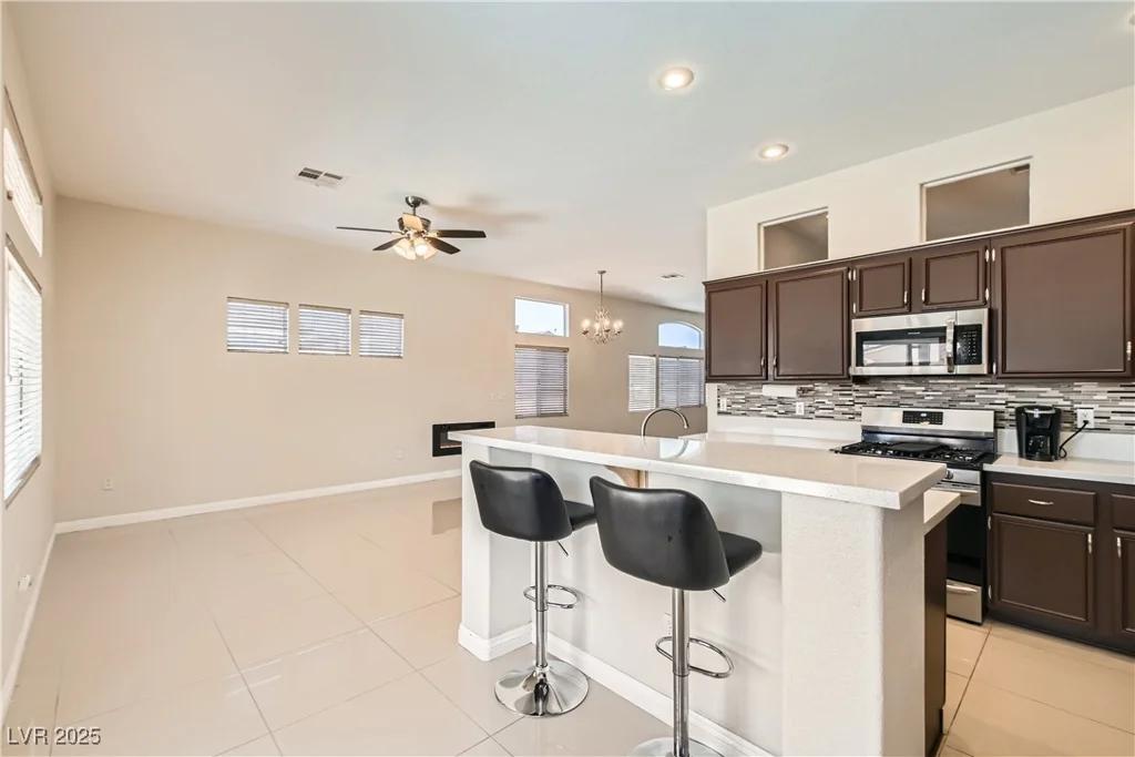 8141 Guava Nectar, Las Vegas, NV 89131