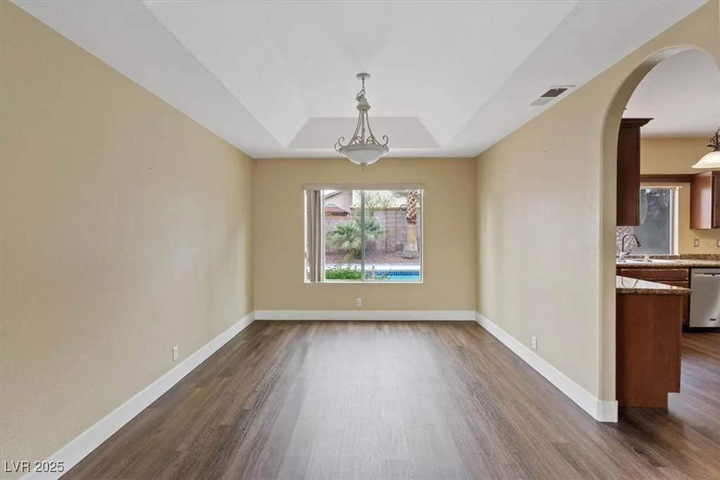 7808 Brook Valley, Las Vegas, NV 89123
