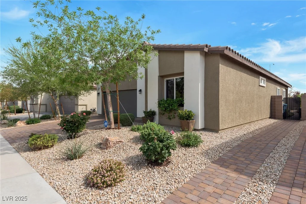 4505 Meline, North Las Vegas, NV 89084