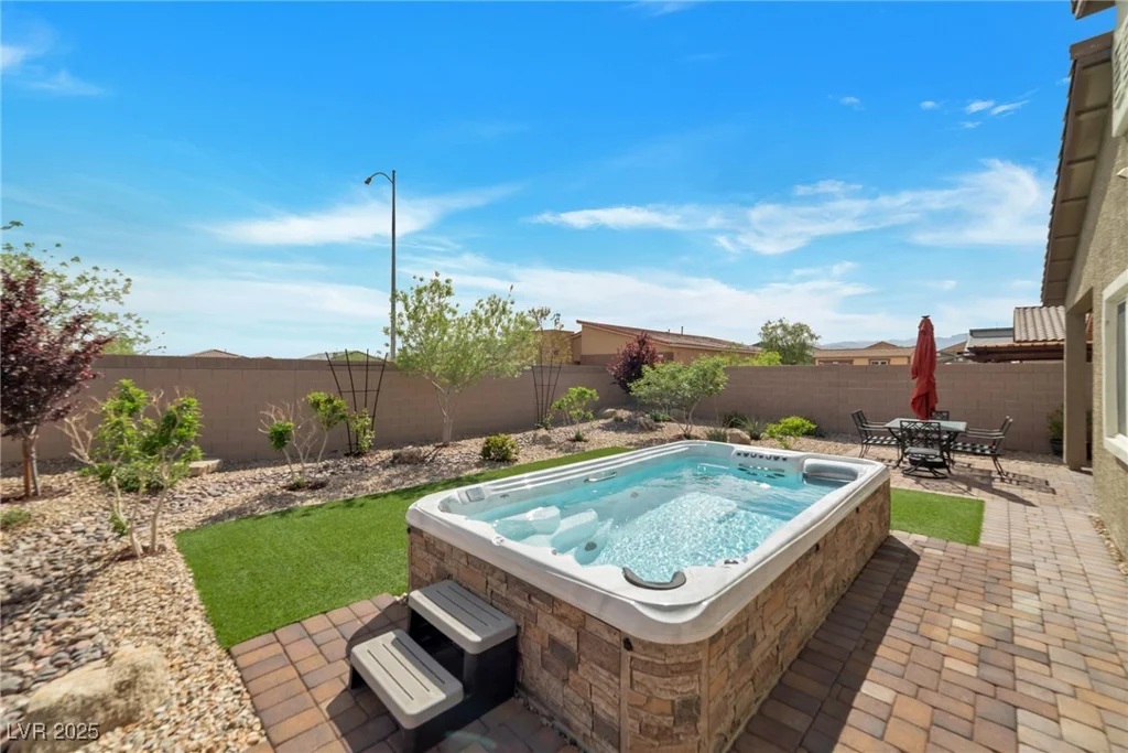 4505 Meline, North Las Vegas, NV 89084