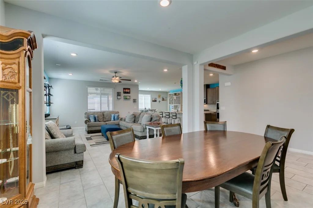 7821 Mazarine, North Las Vegas, NV 89084
