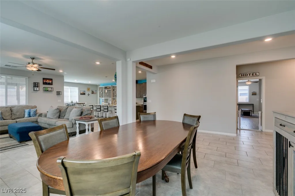 7821 Mazarine, North Las Vegas, NV 89084
