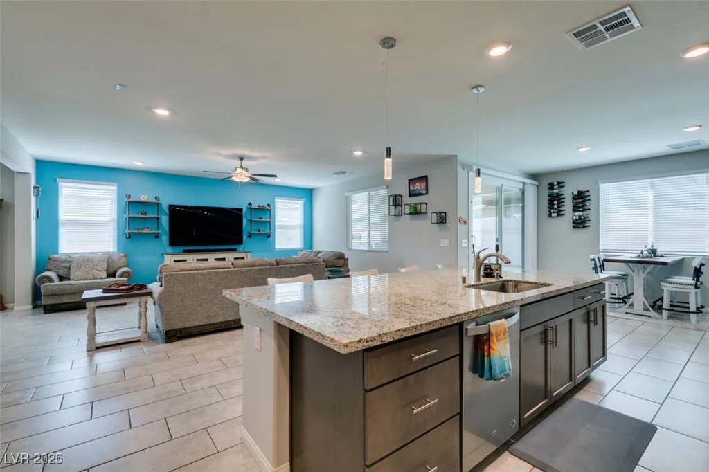 7821 Mazarine, North Las Vegas, NV 89084