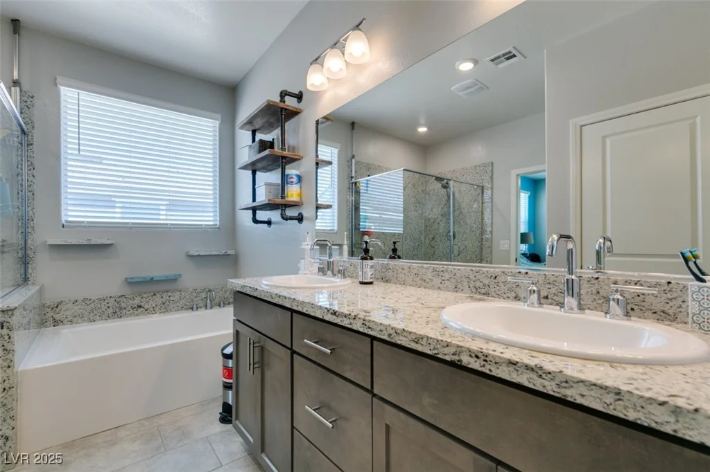 7821 Mazarine, North Las Vegas, NV 89084