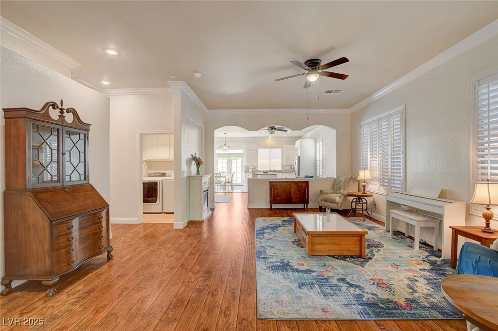 708 Canterbury Cross, Las Vegas, NV 89144