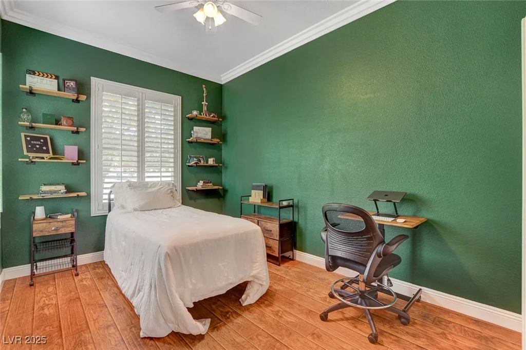 708 Canterbury Cross, Las Vegas, NV 89144