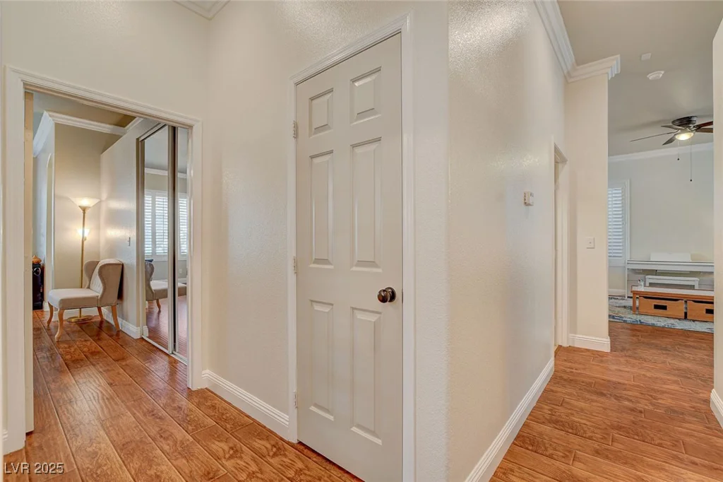 708 Canterbury Cross, Las Vegas, NV 89144