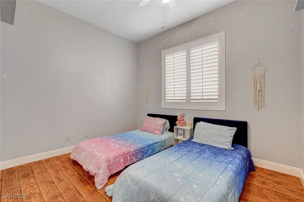 708 Canterbury Cross, Las Vegas, NV 89144