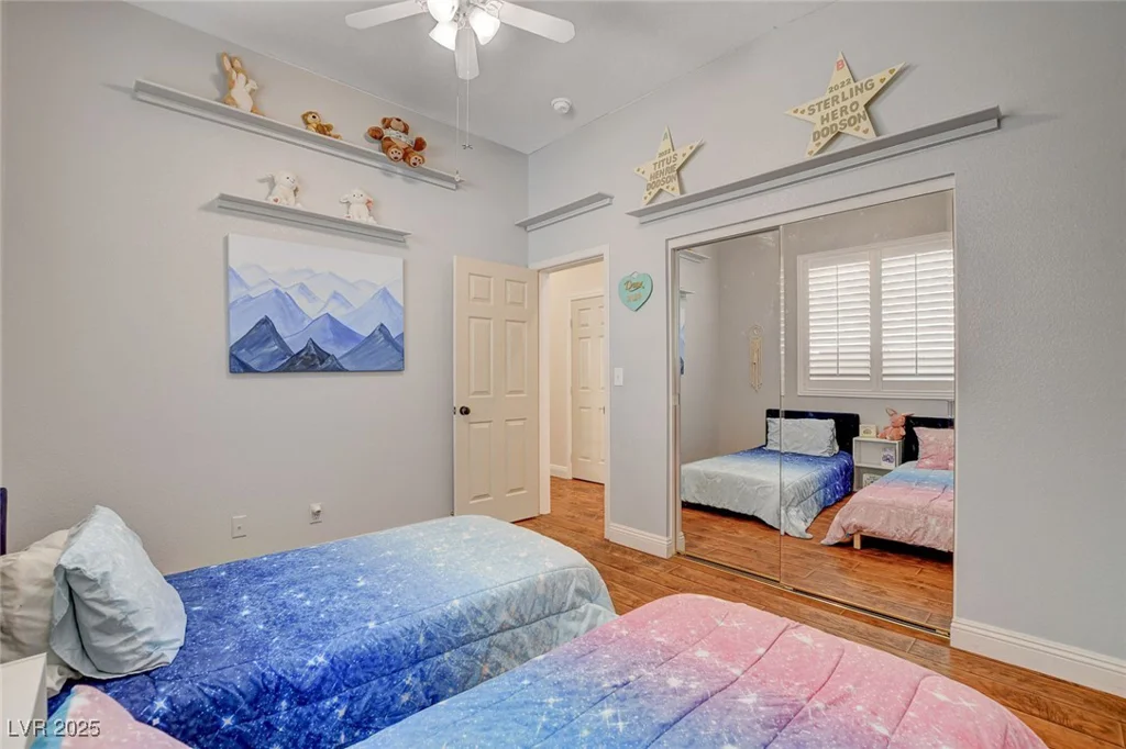 708 Canterbury Cross, Las Vegas, NV 89144