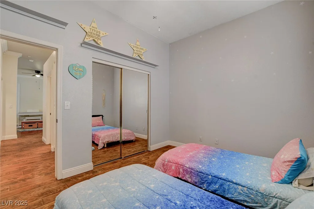 708 Canterbury Cross, Las Vegas, NV 89144