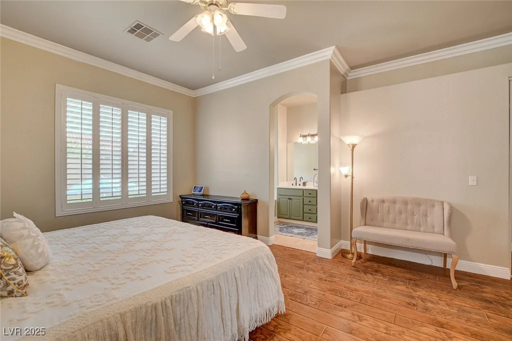 708 Canterbury Cross, Las Vegas, NV 89144