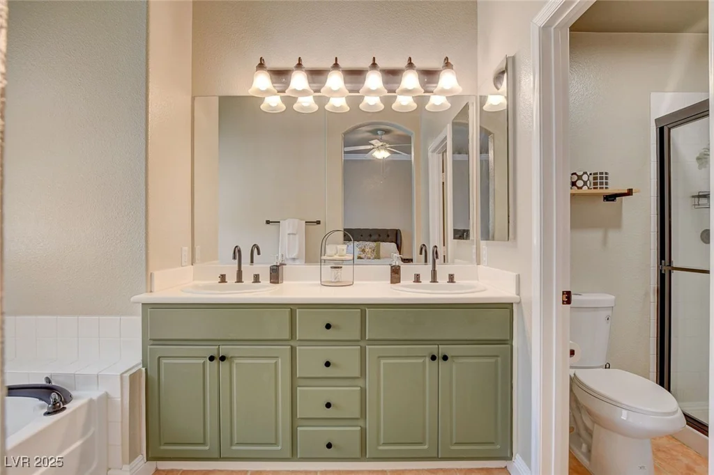 708 Canterbury Cross, Las Vegas, NV 89144