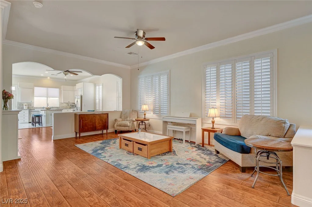 708 Canterbury Cross, Las Vegas, NV 89144