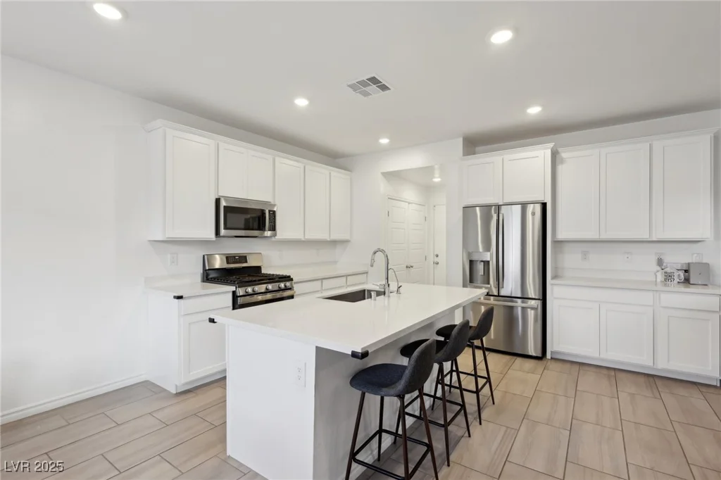 4347 Outlook Vista, North Las Vegas, NV 89084