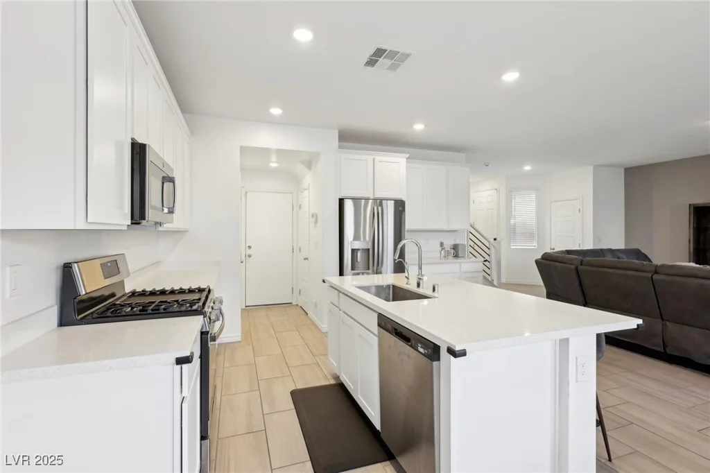 4347 Outlook Vista, North Las Vegas, NV 89084