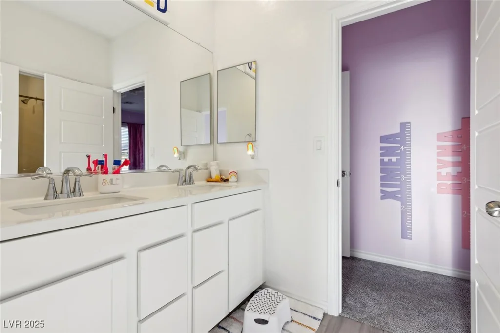 4347 Outlook Vista, North Las Vegas, NV 89084