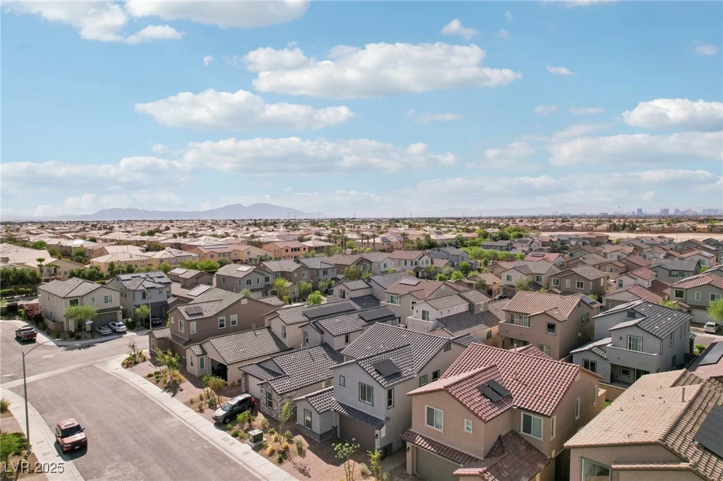4347 Outlook Vista, North Las Vegas, NV 89084
