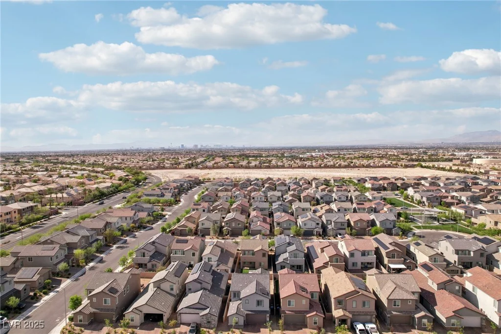 4347 Outlook Vista, North Las Vegas, NV 89084
