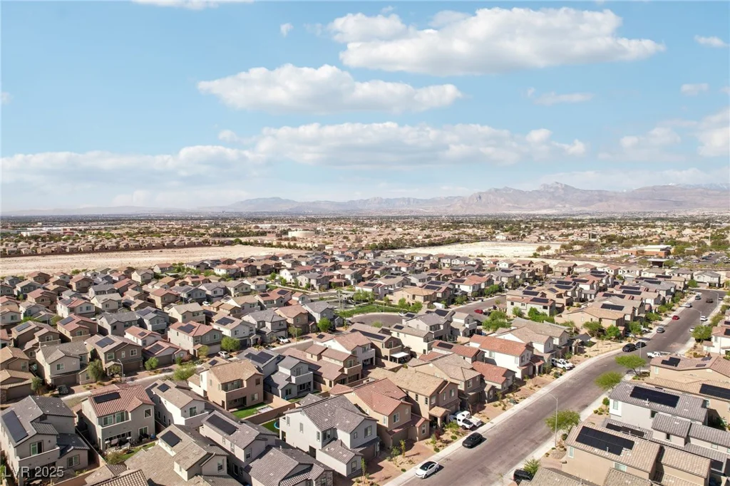 4347 Outlook Vista, North Las Vegas, NV 89084