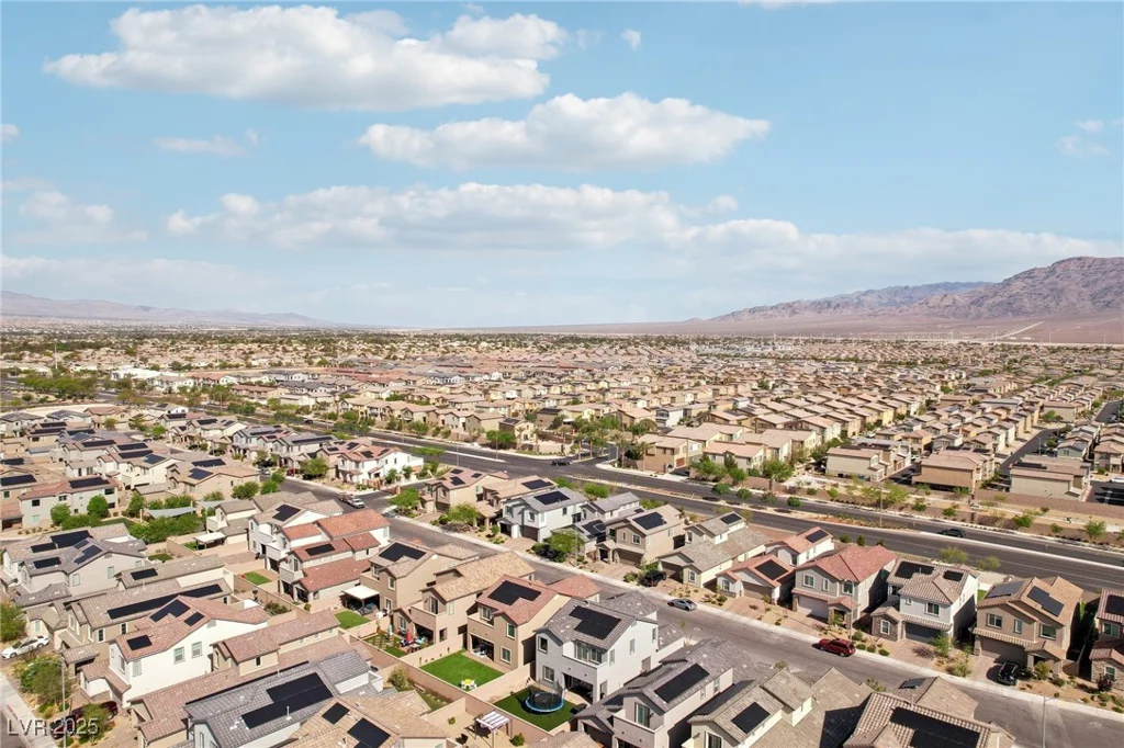 4347 Outlook Vista, North Las Vegas, NV 89084