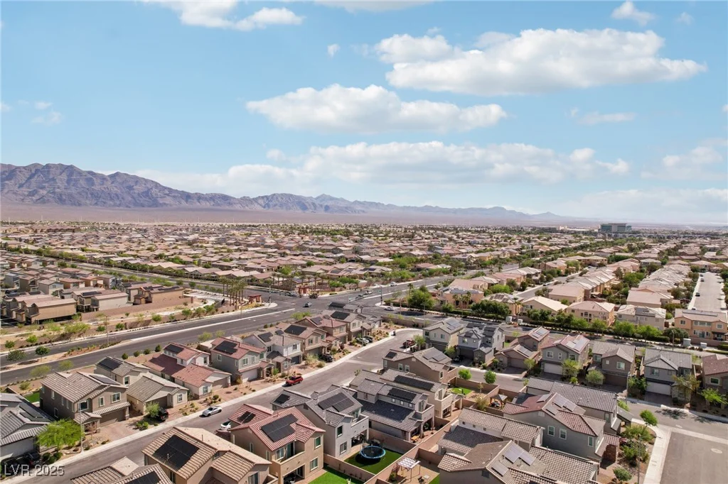 4347 Outlook Vista, North Las Vegas, NV 89084
