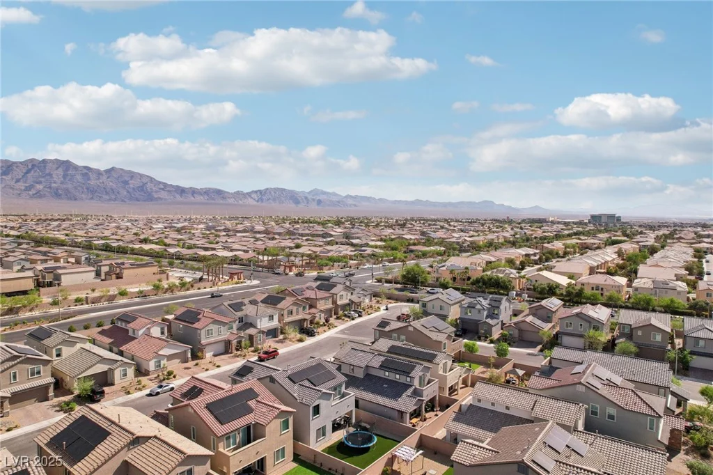 4347 Outlook Vista, North Las Vegas, NV 89084