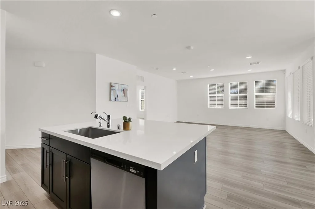 2555 Hampton, Henderson, NV 89052