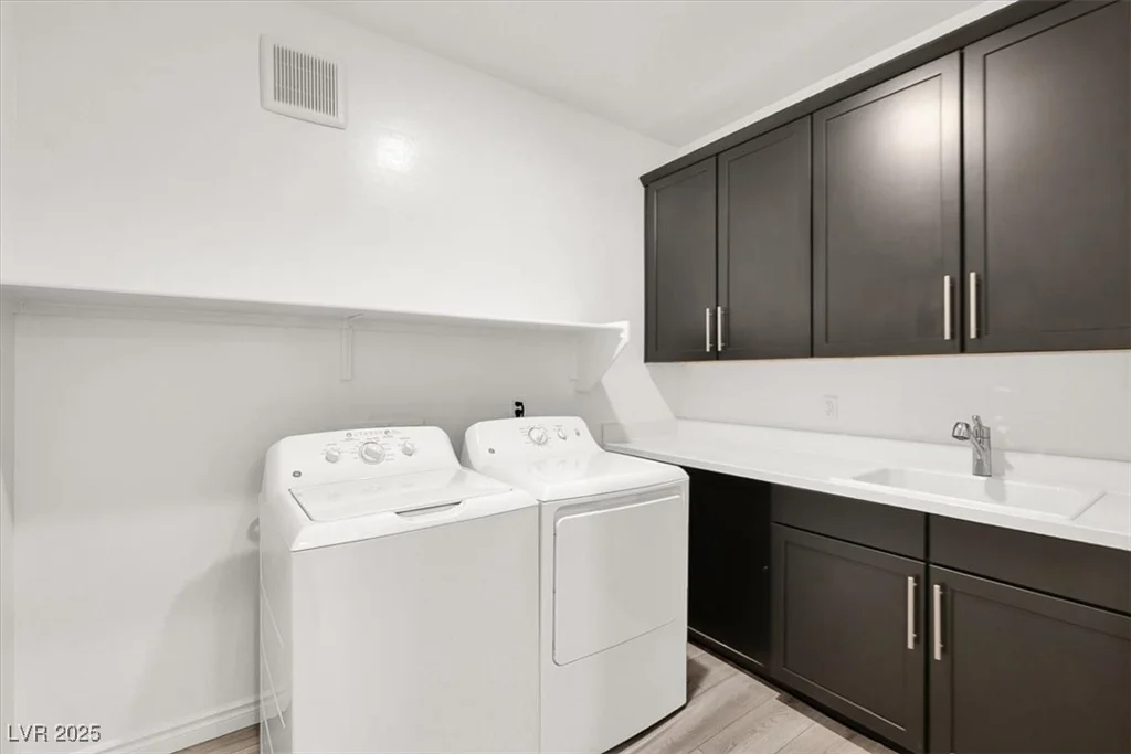 2555 Hampton, Henderson, NV 89052