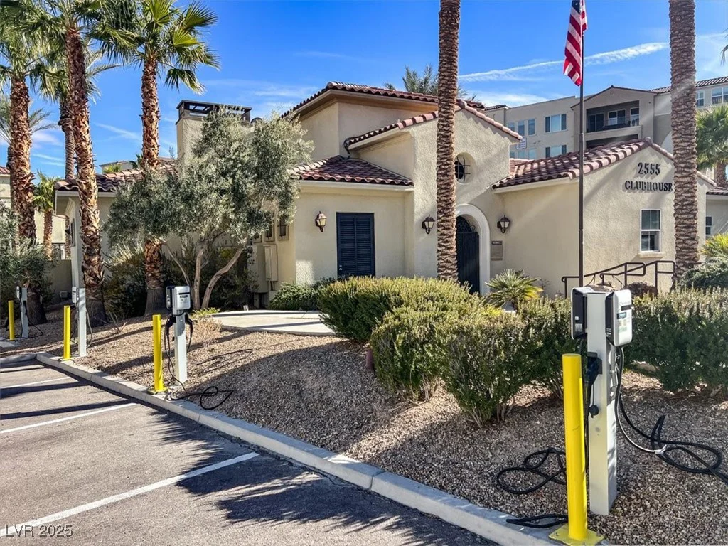 2555 Hampton, Henderson, NV 89052
