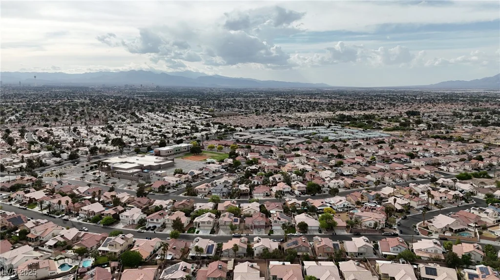 6407 Wild Strawberry, Las Vegas, NV 89142