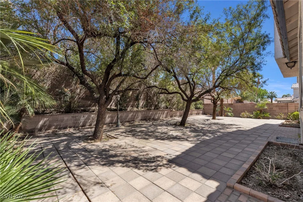 6407 Wild Strawberry, Las Vegas, NV 89142