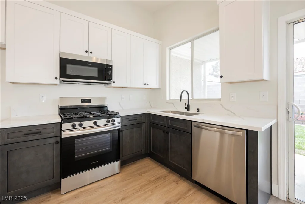 1069 Silver Bullet, Henderson, NV 89011