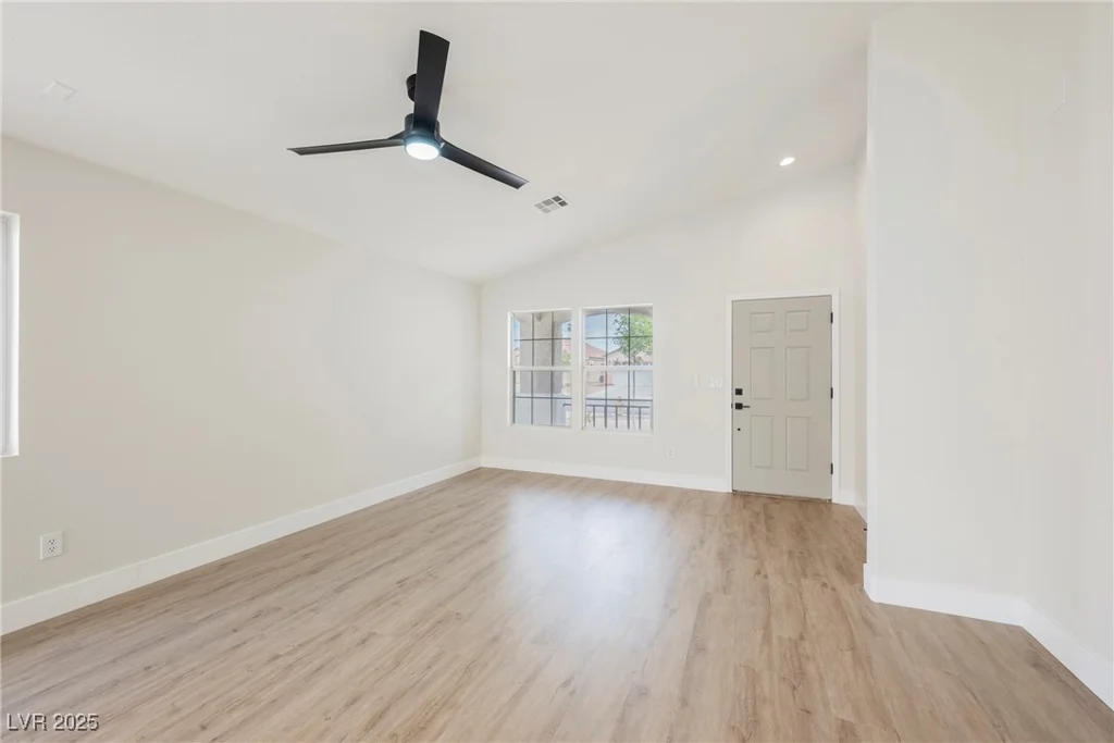 1069 Silver Bullet, Henderson, NV 89011