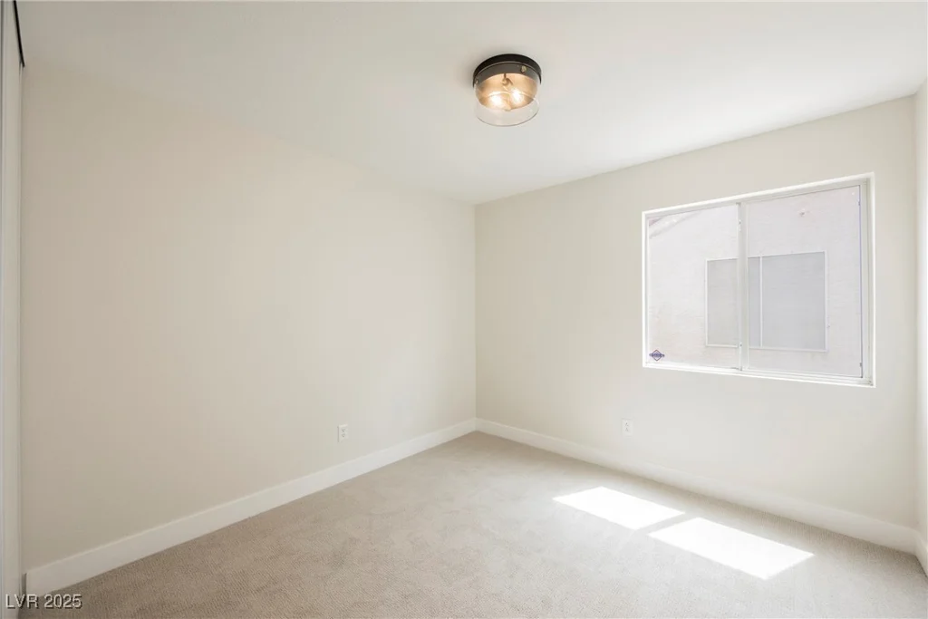 1069 Silver Bullet, Henderson, NV 89011