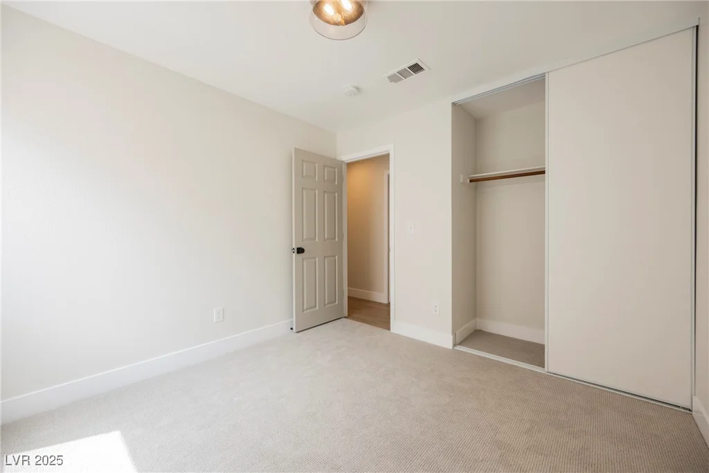 1069 Silver Bullet, Henderson, NV 89011
