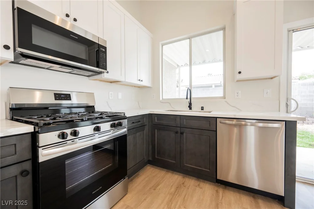 1069 Silver Bullet, Henderson, NV 89011