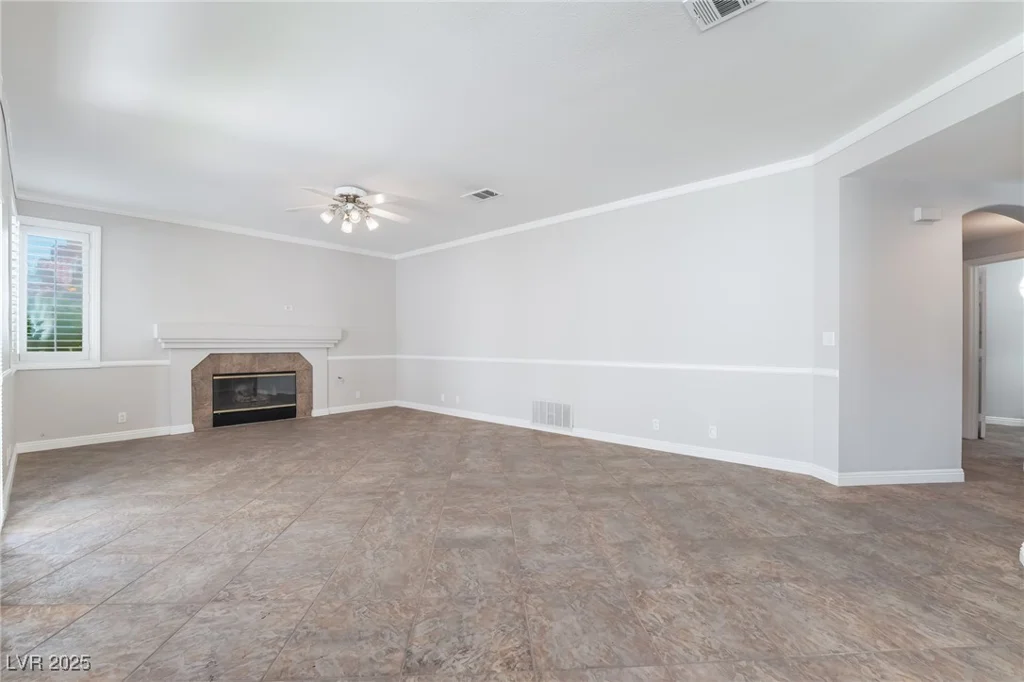 7632 Spruce Run, Las Vegas, NV 89128
