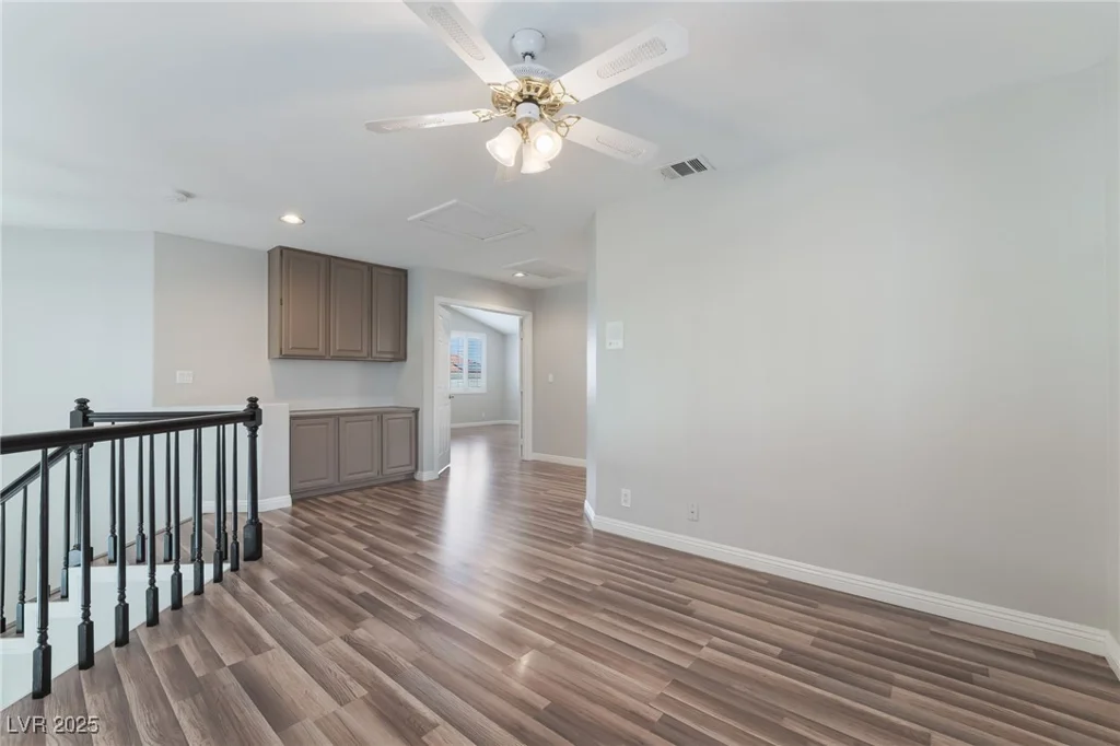 7632 Spruce Run, Las Vegas, NV 89128