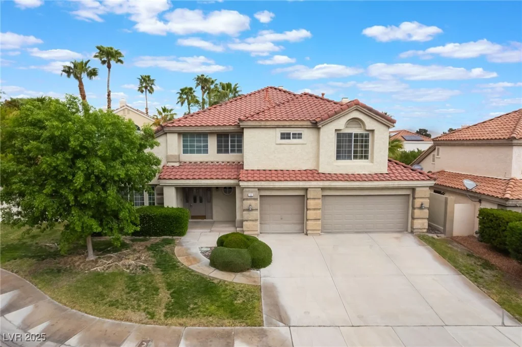 7632 Spruce Run, Las Vegas, NV 89128