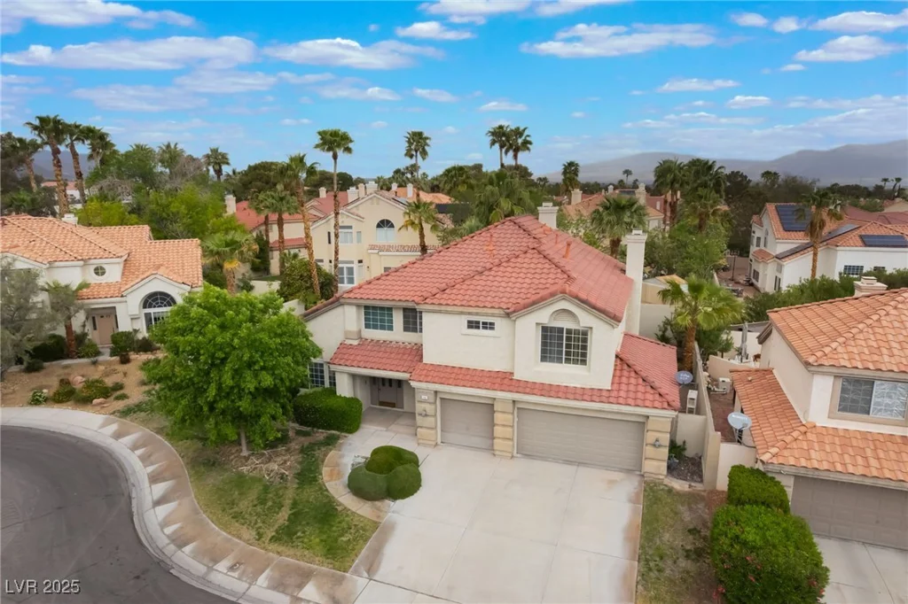7632 Spruce Run, Las Vegas, NV 89128